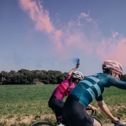 Black Sheep Cycling Classics LuxLite WMN Womens Short Sleeve Jersey 27 Black Sheep Cycling Classics LuxLite WMN Womens Short Sleeve Jersey -Black Sheep Sport Black Sheep Cycling Classics LuxLite Womens Short Sleeve Jersey Tonal Plum 4