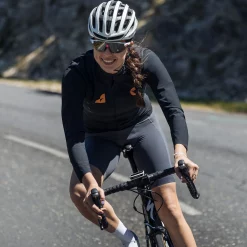 Black Sheep Cycling LTD Queens Elements Womens Micro Jacket 23 Black Sheep Cycling LTD Queens Elements Womens Micro Jacket -Black Sheep Sport Black Sheep Cycling LTD Queens Elements Womens Micro Jacket Spain 3