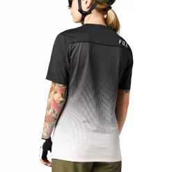 Fox Racing Flexair Womens Short Sleeve Jersey -Black Sheep Sport Fox Racing Flexair Womens Short Sleeve Jersey Black Pink 1